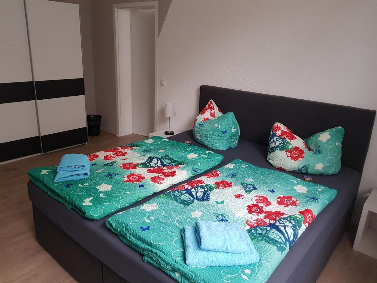 Bed And Breakfast Zeulenroda Buitenkant foto
